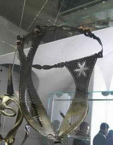 如何给老公带贞洁带